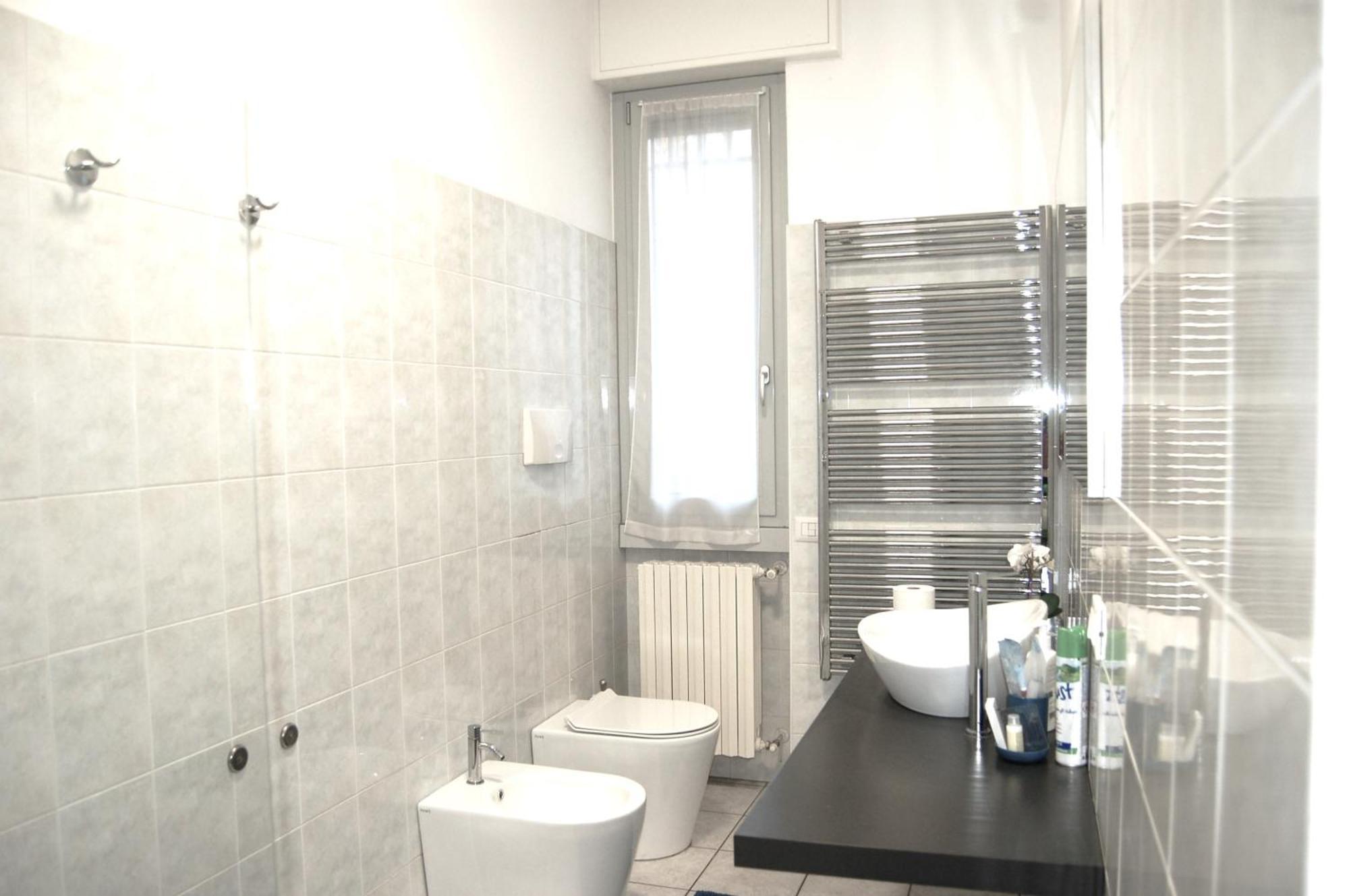 Modern Apartment Luci & Stelle Near Lake Como Nibionno Bagian luar foto